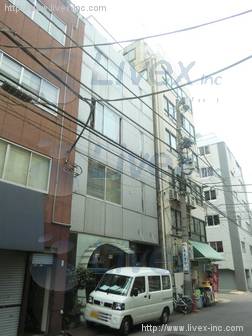 小川