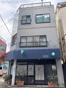 フォーエム