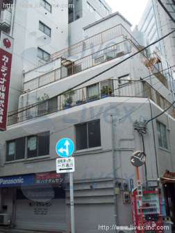 石津