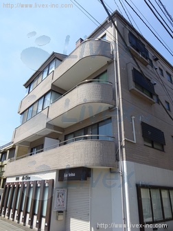 井上