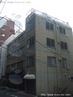 成田