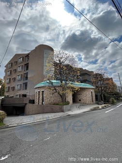ブロンズストーン宇田川