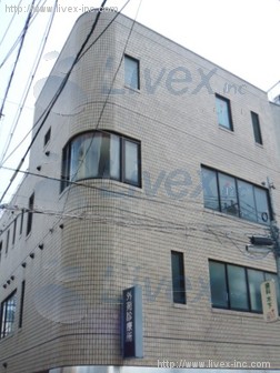 U Base 神宮前