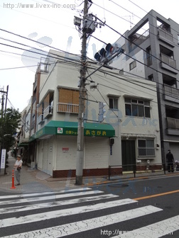 居原田店舗