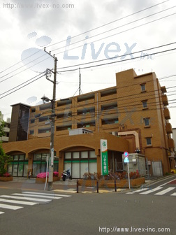ソーワ豪徳寺マンション
