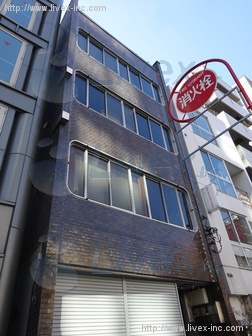 成田