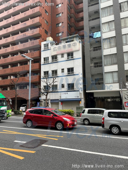 山内