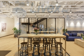 レンタルオフィス・WeWork(ウィーワーク) KANDA SQUARE