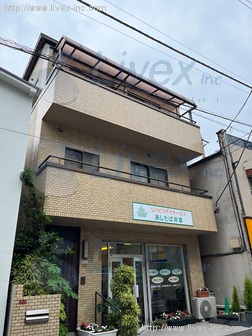 クローバーハウス