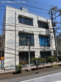 トミー1号室