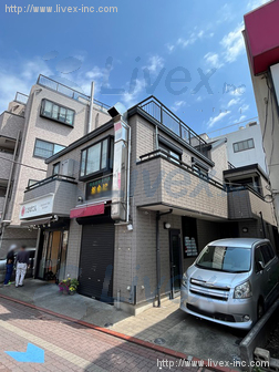 御嶽山駅前