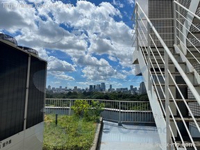 新宿御苑フロント