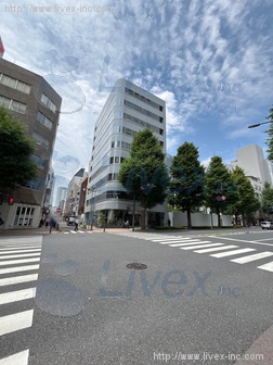 関内馬車道CORK