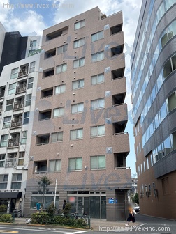 岩崎