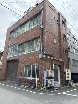 入谷キャンプビル