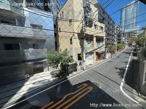 THE LIVRE NISHIAZABU