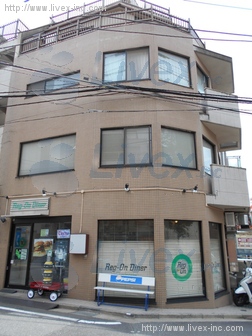 K-HOUSE