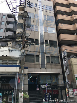 クレストワン