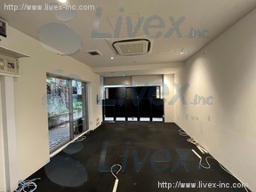 青葉台イーストビル