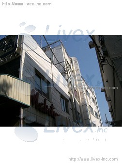 マコトヤ