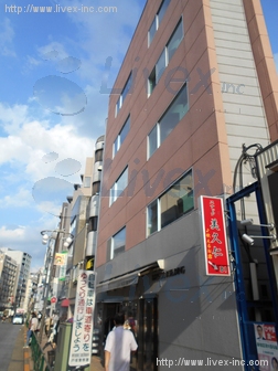 ラウンジ