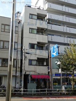 ヴィヤン