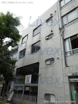 第3岩崎
