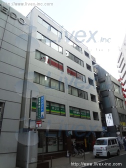 小川