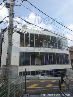 神宮前1丁目店舗