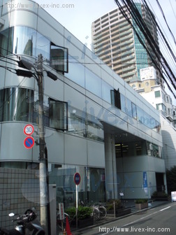 西新宿三晃