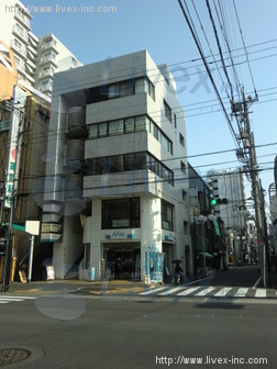 小泉