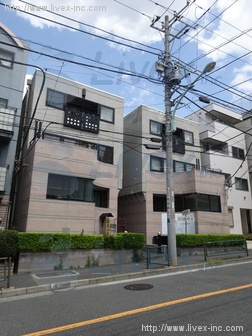 フラフト谷中