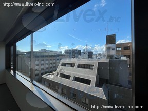 麹町鶴屋八幡