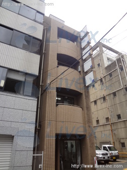 ヨシノ