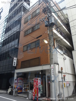 フジ