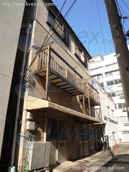 小川
