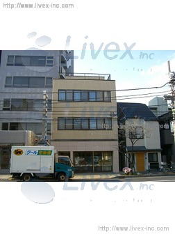 山内