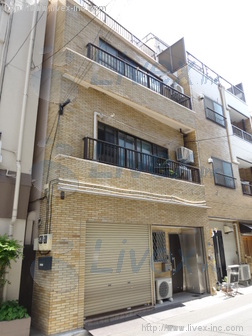 小川