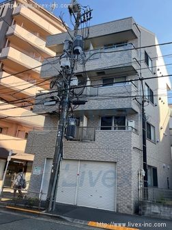 プリウス中野弥生町