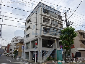 鈴木