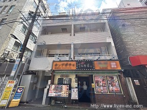小泉