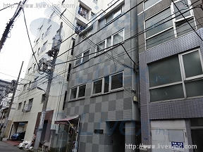 シーナ