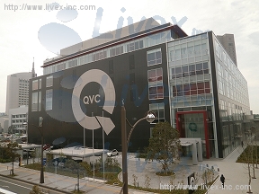 QVC SQUARE