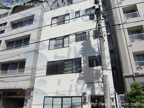 新井