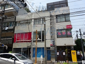 山岸