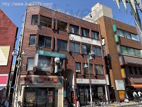 新井