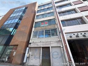 村松白衣店