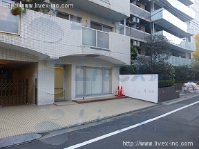 セレニティ湯島