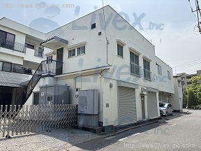 根津事務所・倉庫