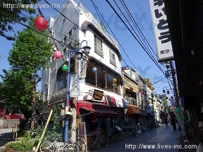 酒井